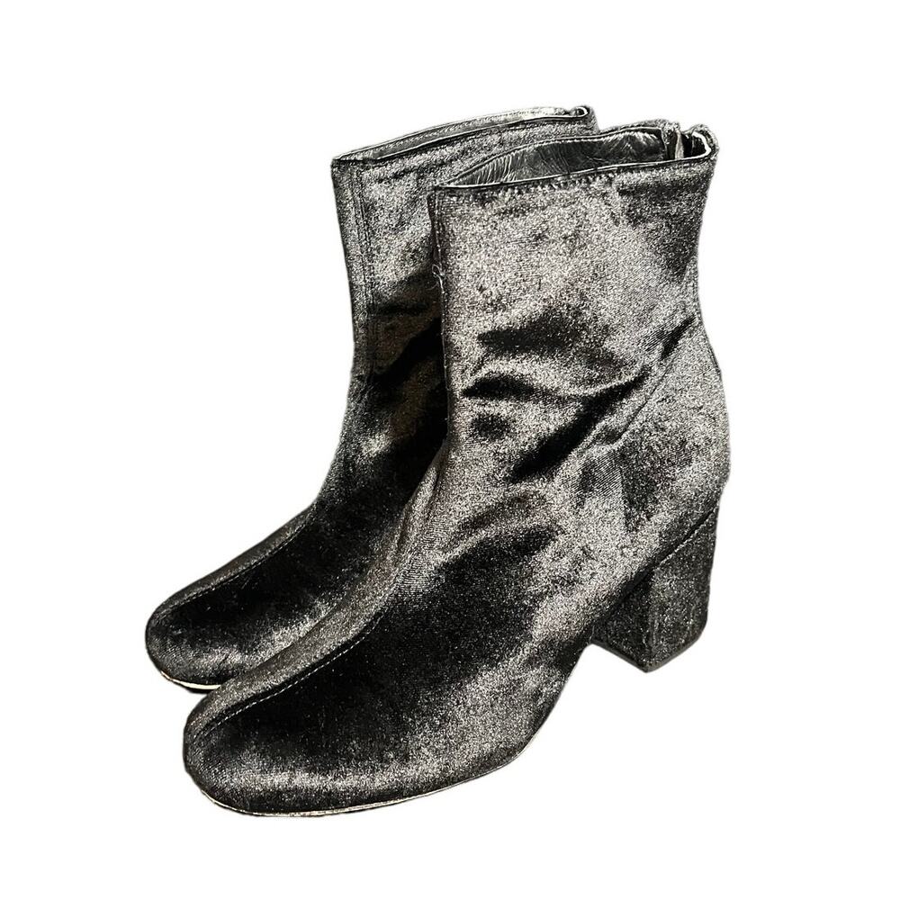 FREE PEOPLE CECILE BLACK VELVET ANKLE BOOT WOMENS SHOES SIZE 38 US 7.5